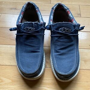 Hey Dude Wally Stretch Canvas men's shoe size 10